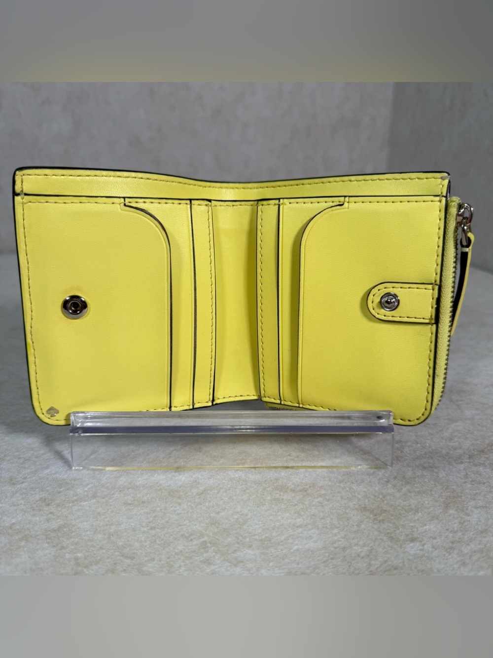 Kate Spade Archie Comic-Print Top Handle Camera Bag & Matching Wallet -Rare - Picture 12 of 16